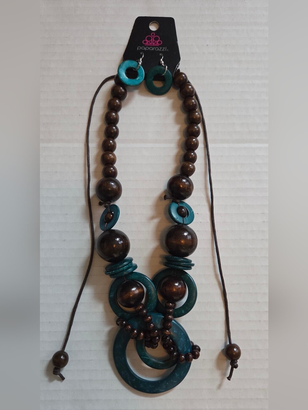 paparazzi Brown and Teal Layered Wood Ring Necklace & Earrings Set NWT